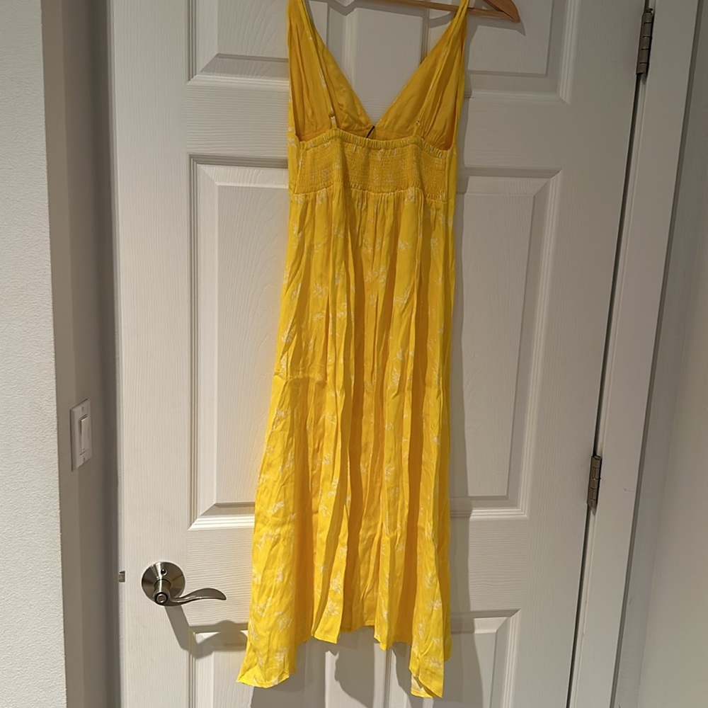 Spring dress - Picture 6 of 7